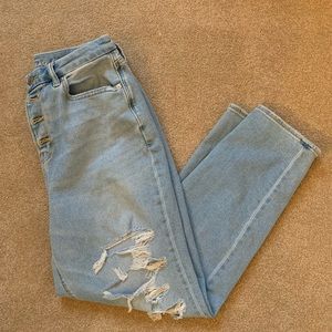 American Eagle Curvy Mom Jeans